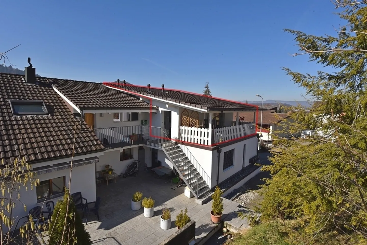 Modern 3.5 Room Attic Apartment in a Good Location - Photo 1 of 13