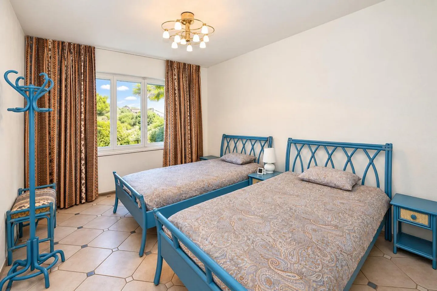 Your retreat above Locarno: free view, large balcony, indoor pool - Photo 9 of 19
