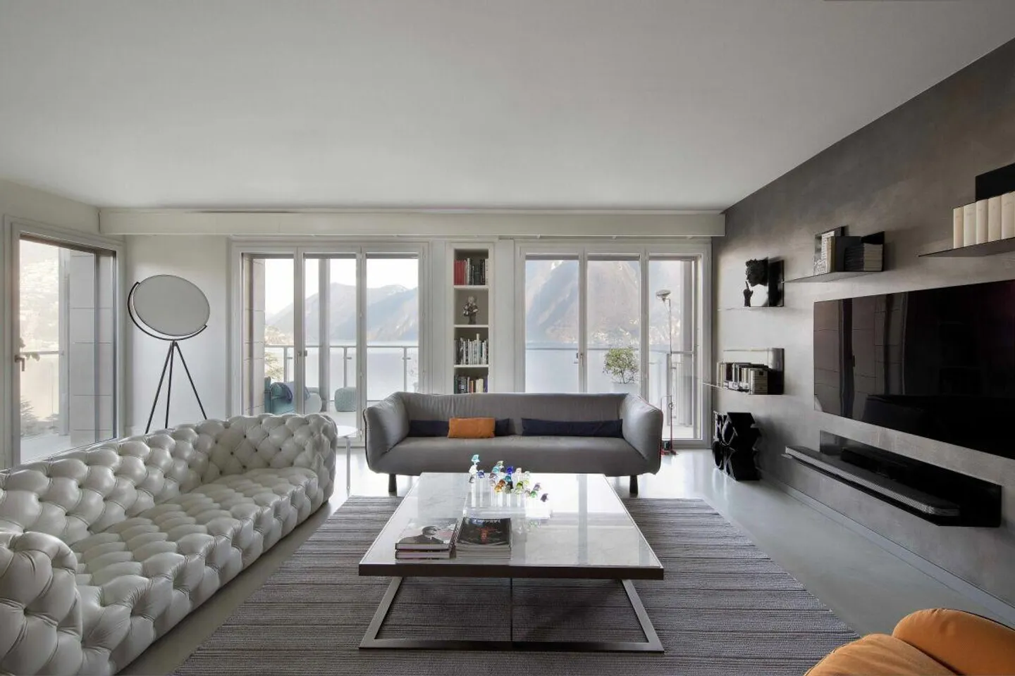 Appartement luxueux avec vue imprenable sur le lac - Photo 3 sur 18