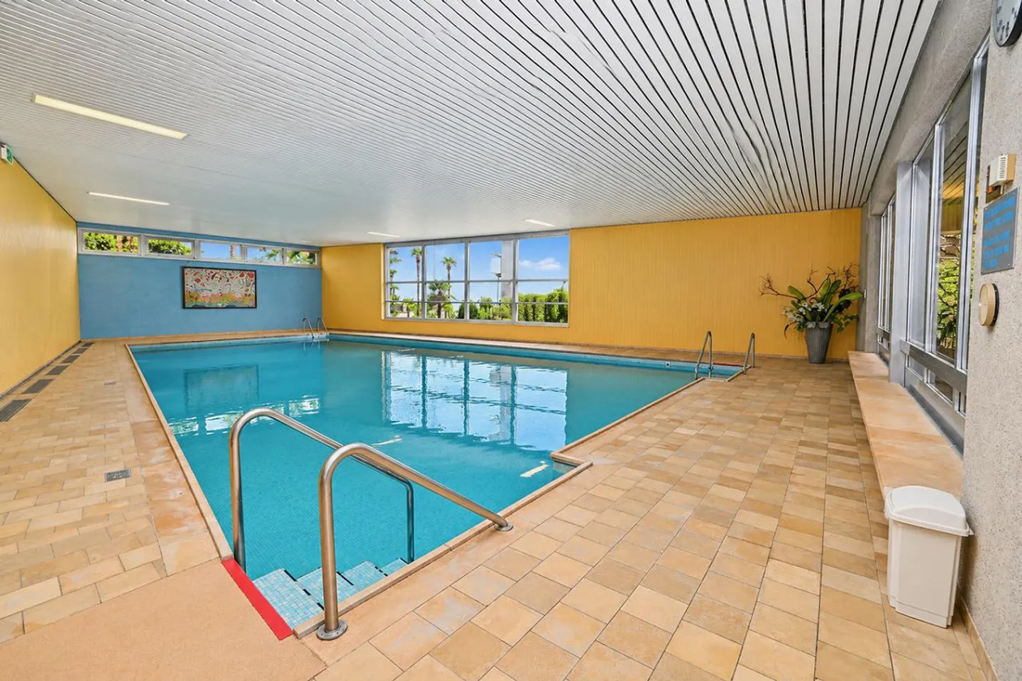 Your retreat above Locarno: free view, large balcony, indoor pool - Photo 16 of 19