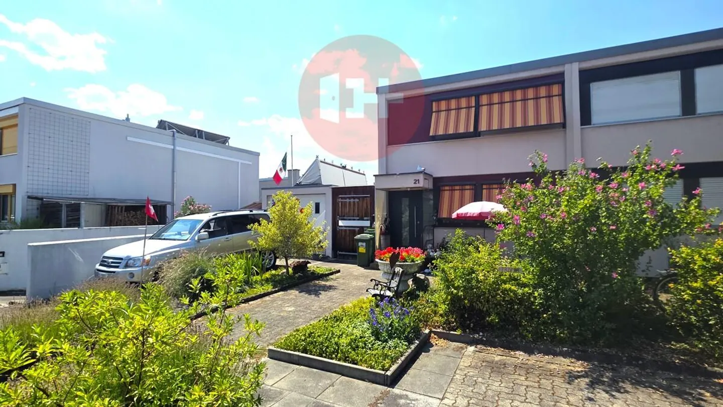 A Dream in the Center of Reinach BL!! - Photo 1 of 8
