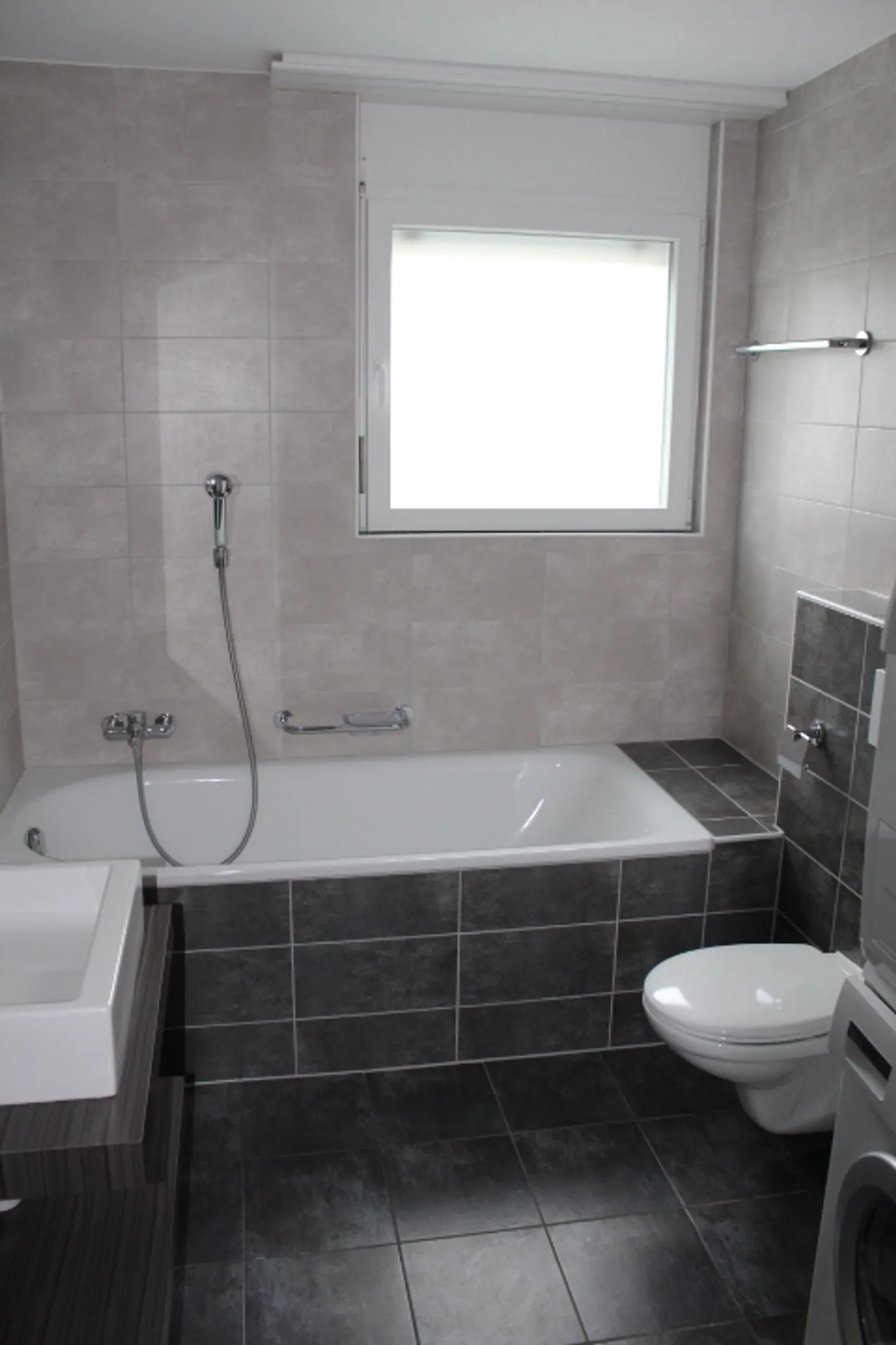 4.5 Room Apartment - Photo 4 of 8