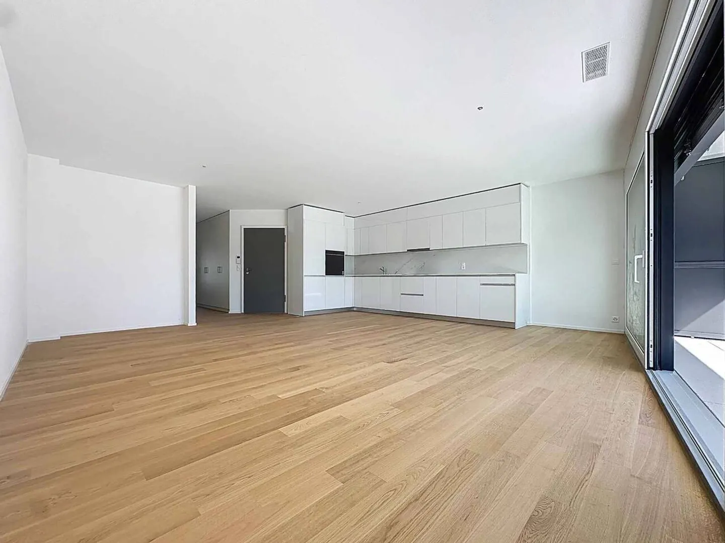 Neue Promotion: 3,5-Zimmer-Wohnung mit überdachten Balkonen - Foto 3 von 13