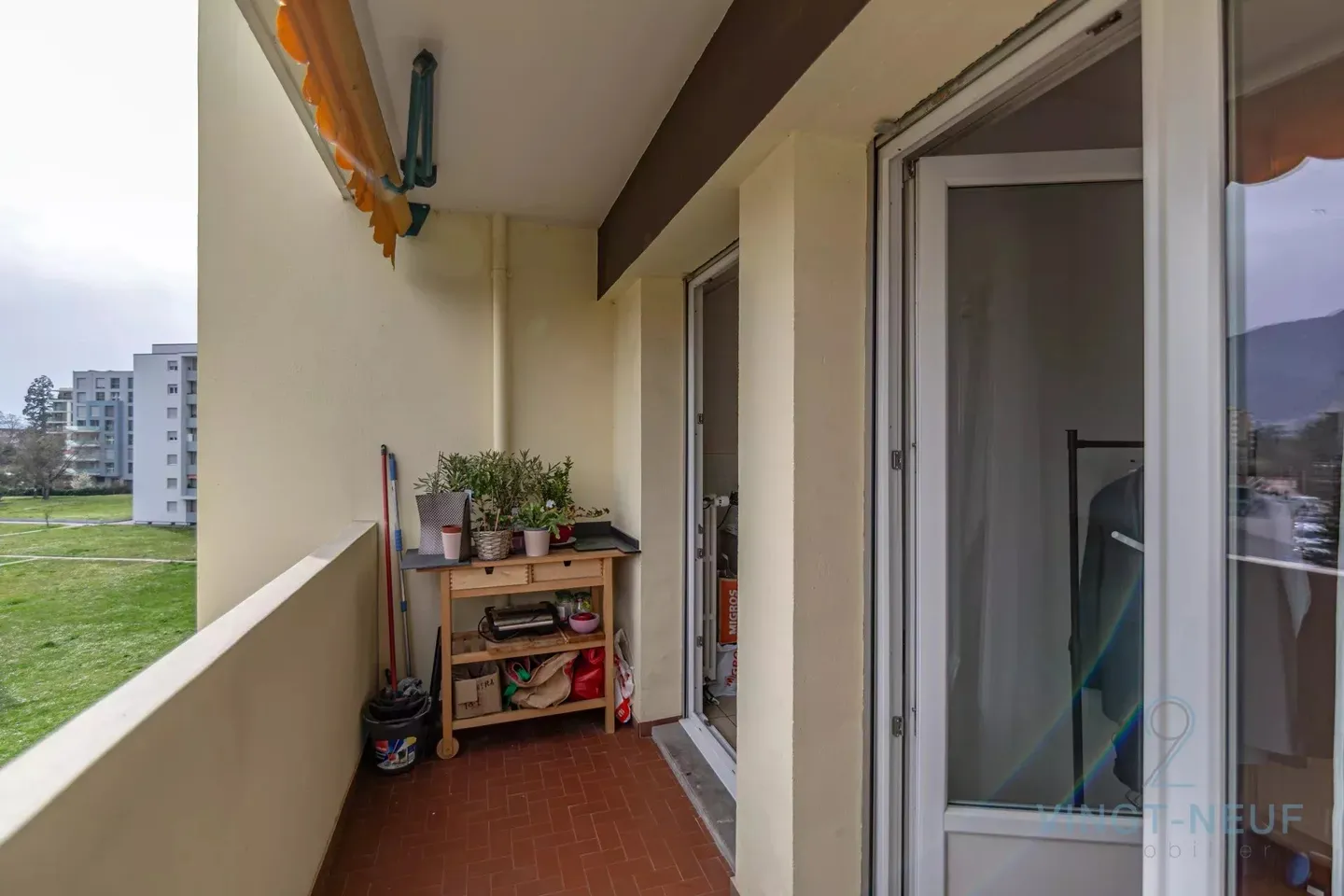 Idéal pour une famille - Appartement 5 pièces près des commerces - Photo 3 sur 9