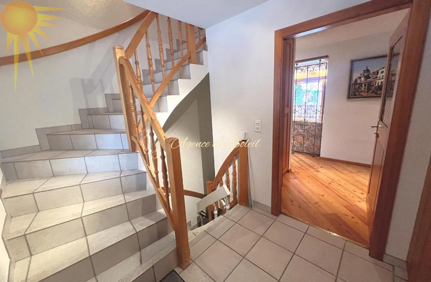 Esclusivo! Splendido chalet familiare di 8.5 locali in una zona ambita - Foto 4 di 13