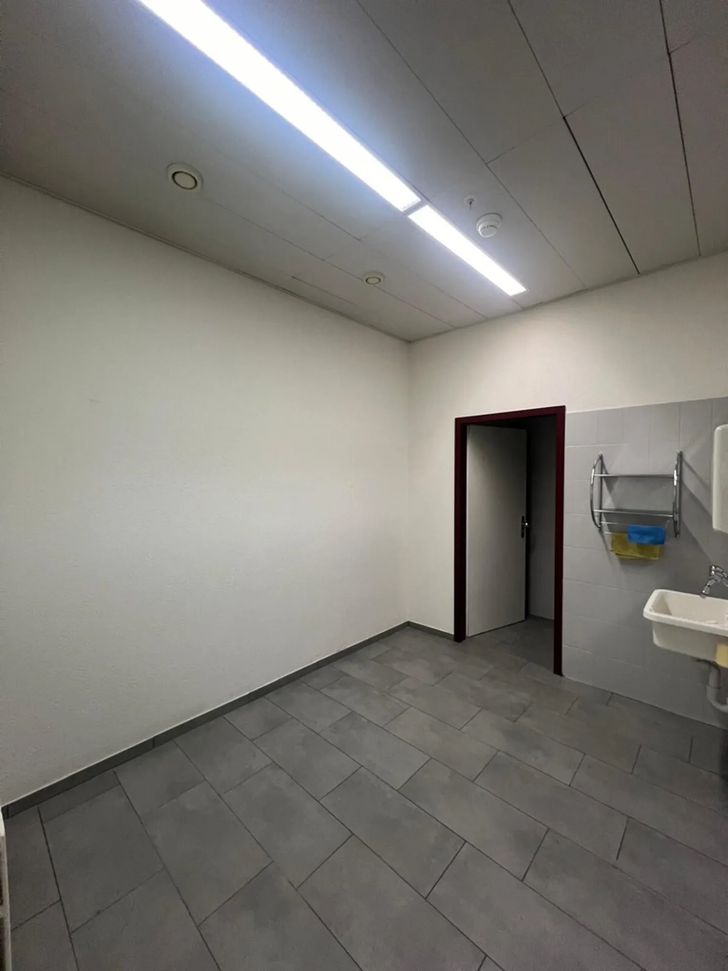 Gewerbefläche im Zentrum von Gottaz - Foto 4 von 7