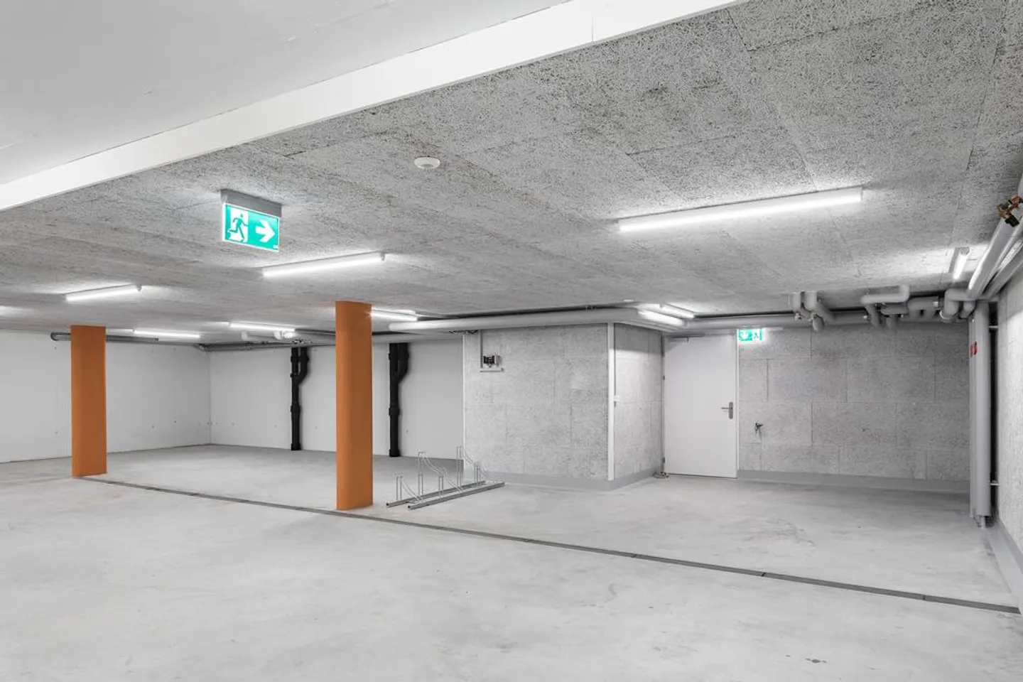 Looking for a secure motorcycle parking space? We have the right solution! - Photo 1 of 3