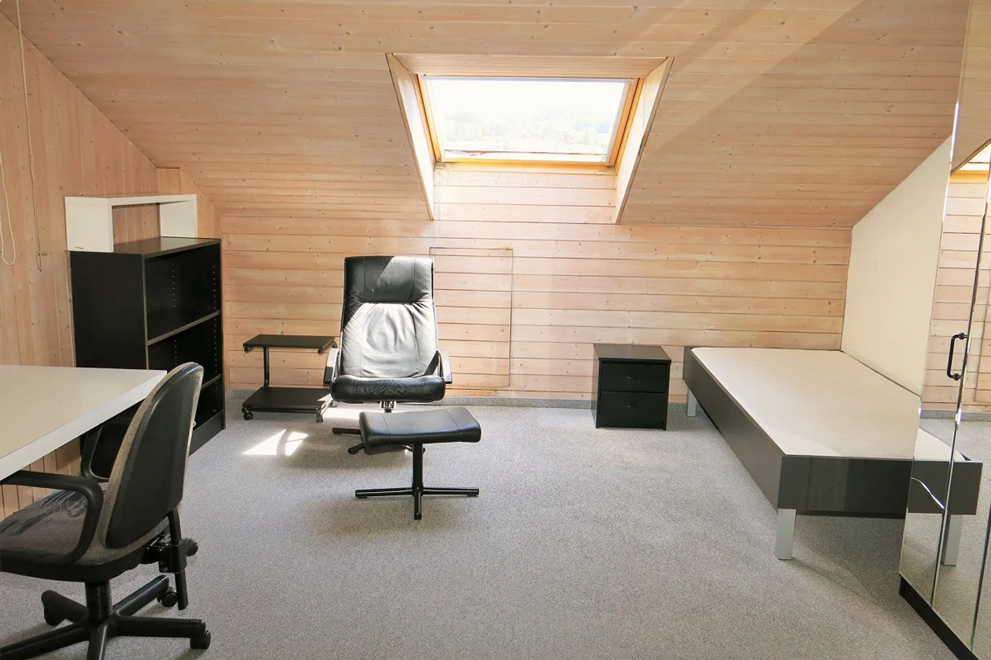 Studio nahe Uni - Foto 1 von 4