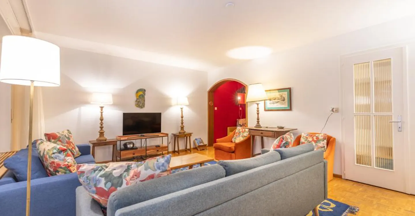 Charmant Appartement Attique - Photo 3 sur 12