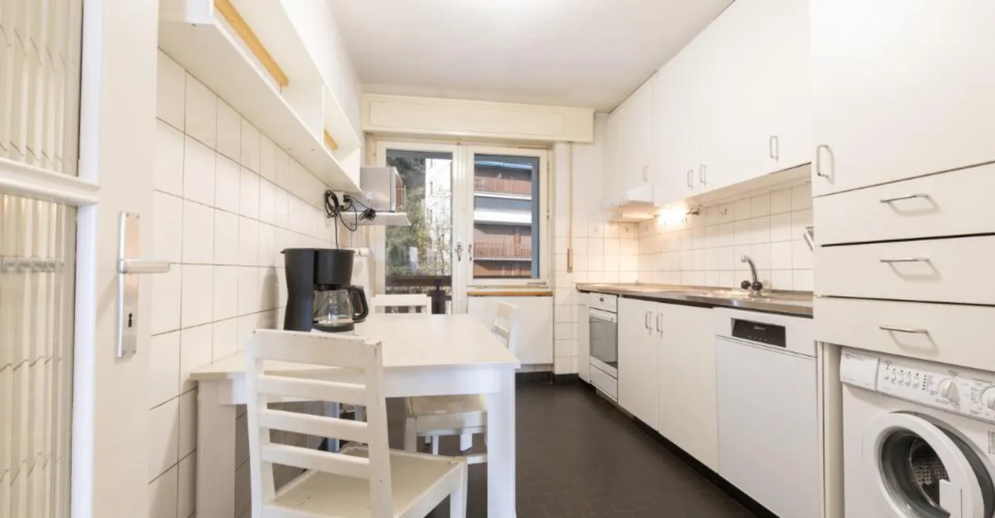 Charmant Appartement Attique - Photo 6 sur 12