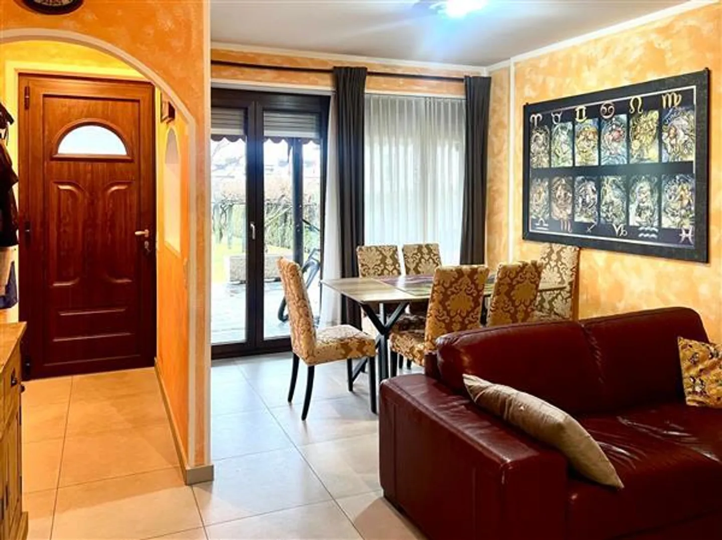 Caslano: House with 4.5 Rooms - Photo 2 of 6