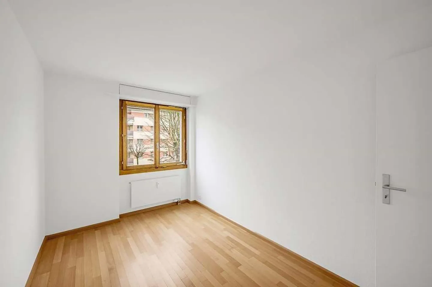 Appartamento luminoso in una tranquilla strada laterale - Foto 9 di 10