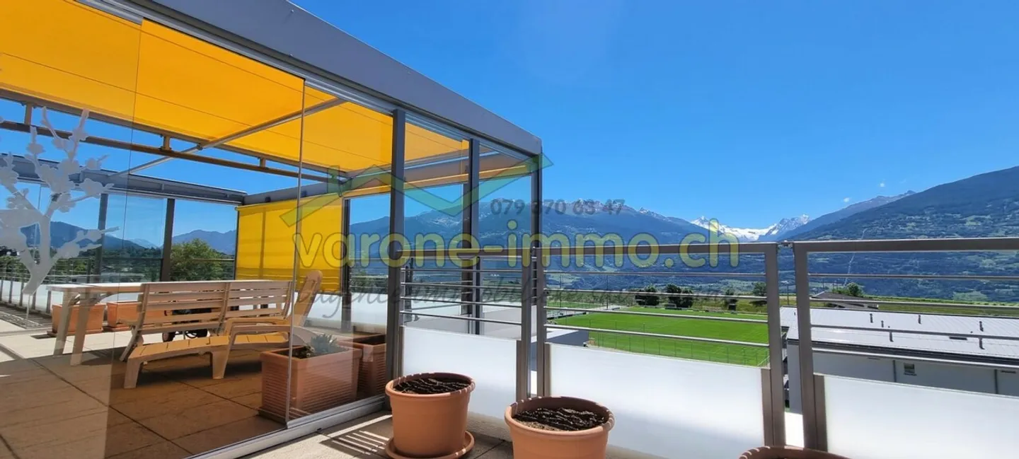 Seltene und außergewöhnliche Penthouse-Wohnung mit 4,5 Zimmern - Foto 13 von 17