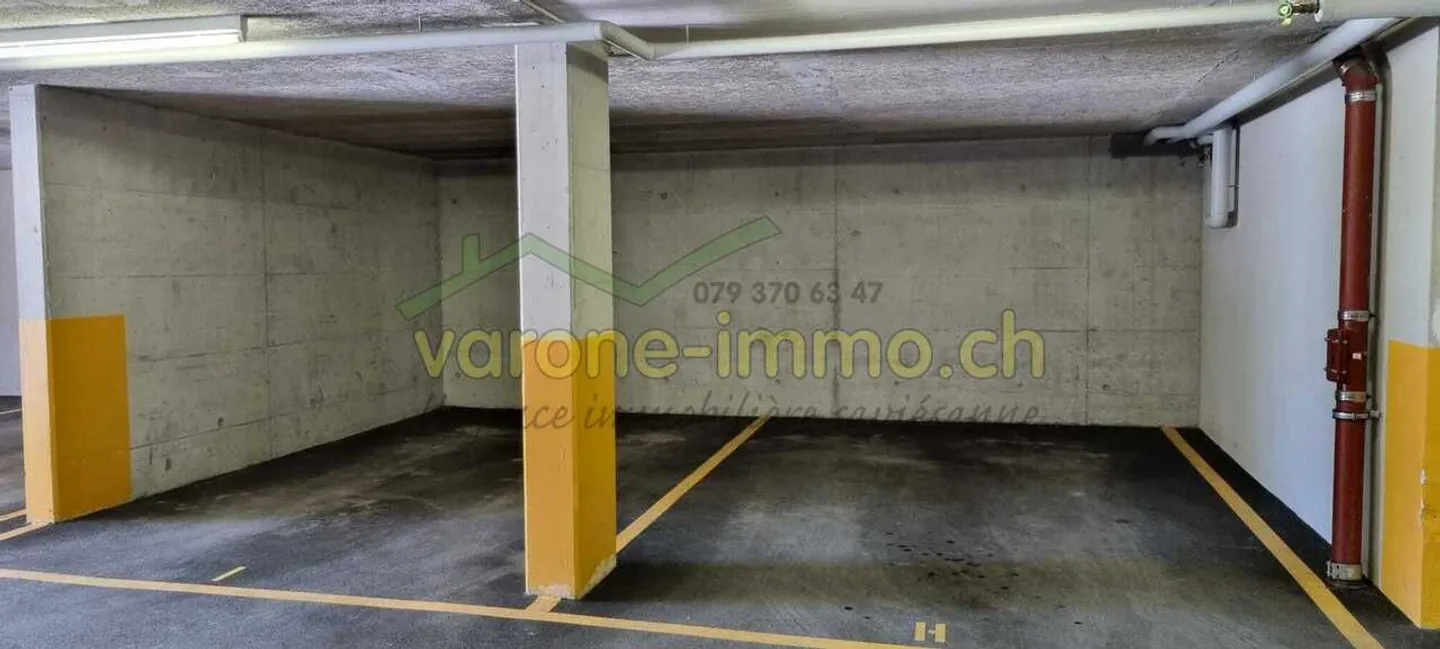 Seltene und außergewöhnliche Penthouse-Wohnung mit 4,5 Zimmern - Foto 16 von 17