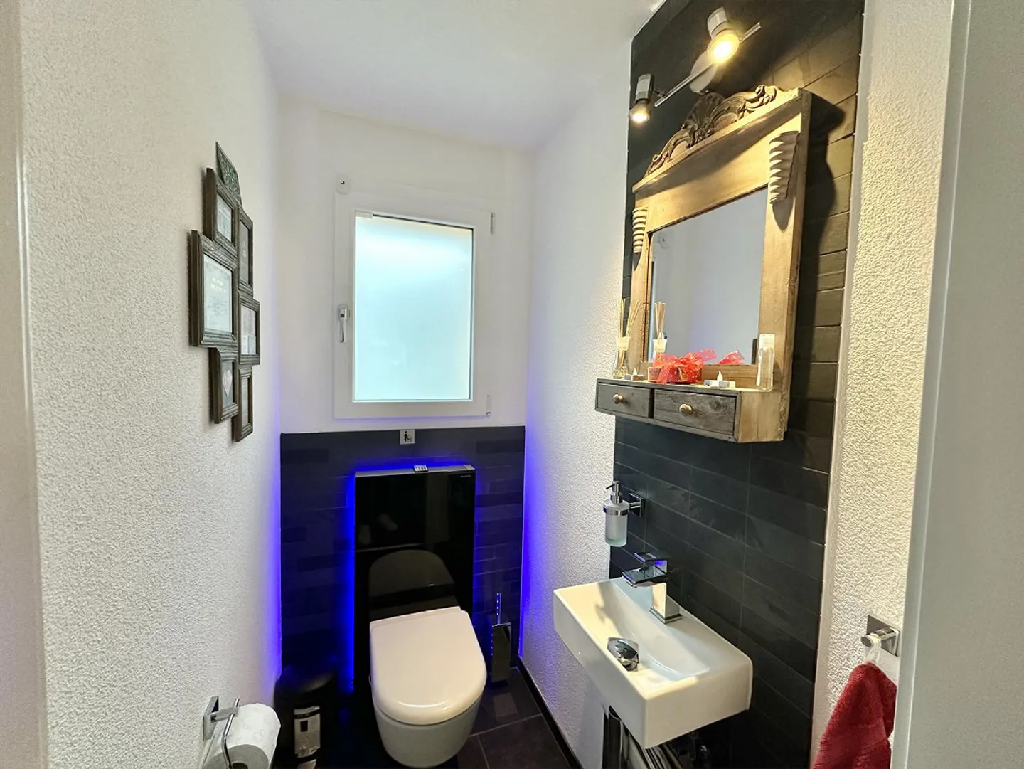 Modern 5.5-Room End Townhouse in Zofingen - Photo 8 of 12