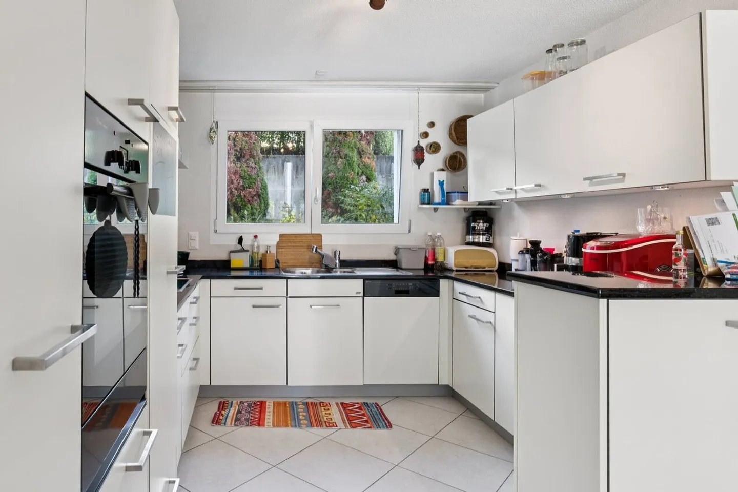 Grosszügiges Wohnen an ruhiger Lage - Foto 2 von 7