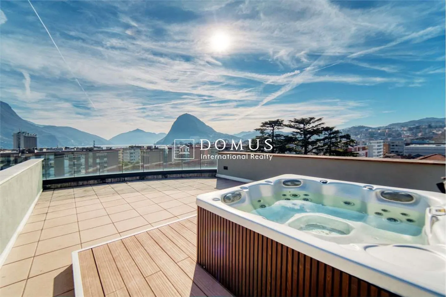 Exclusive penthouse with terrace and rooftop pool - Photo 1 of 13