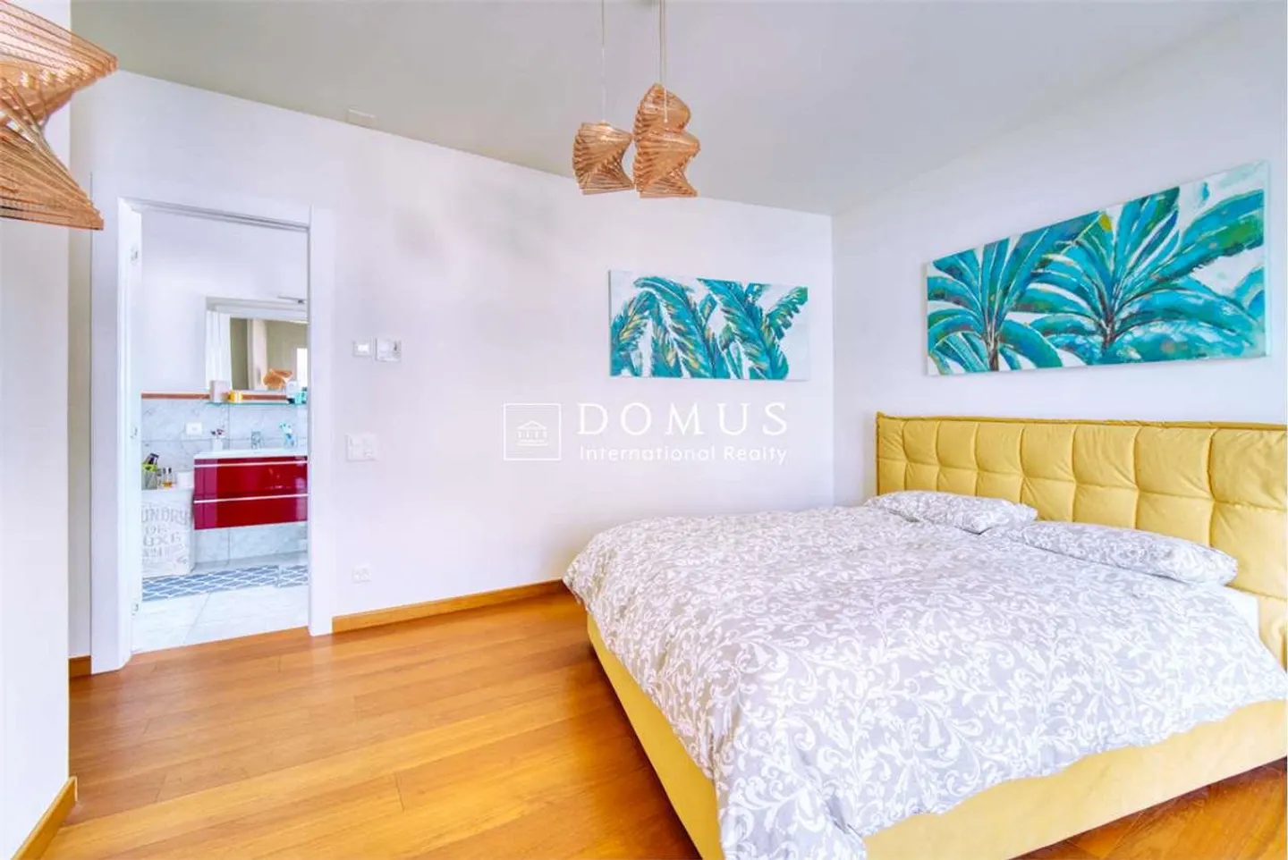 Exclusive penthouse with terrace and rooftop pool - Photo 7 of 13