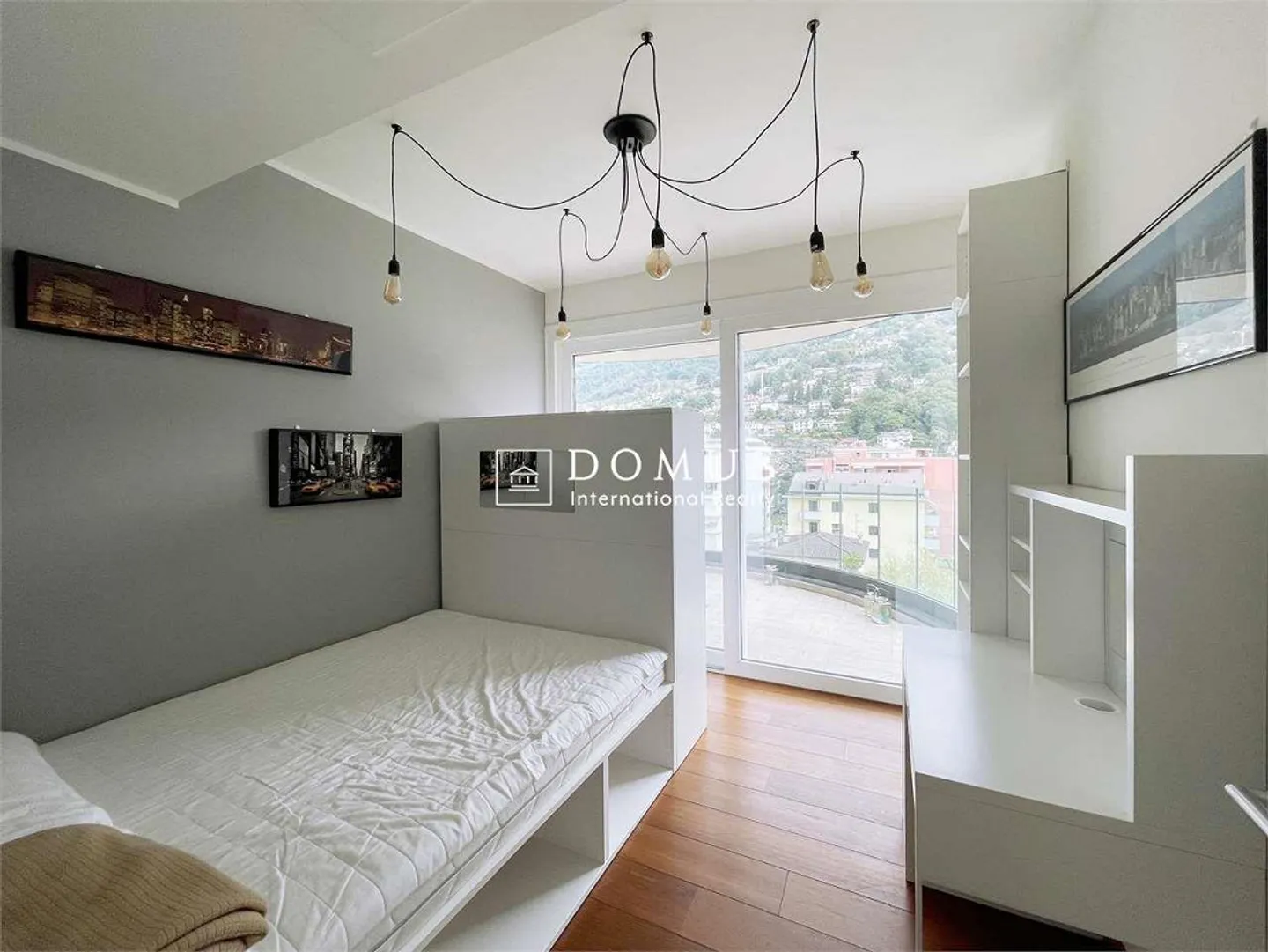 Exclusive penthouse with terrace and rooftop pool - Photo 9 of 13