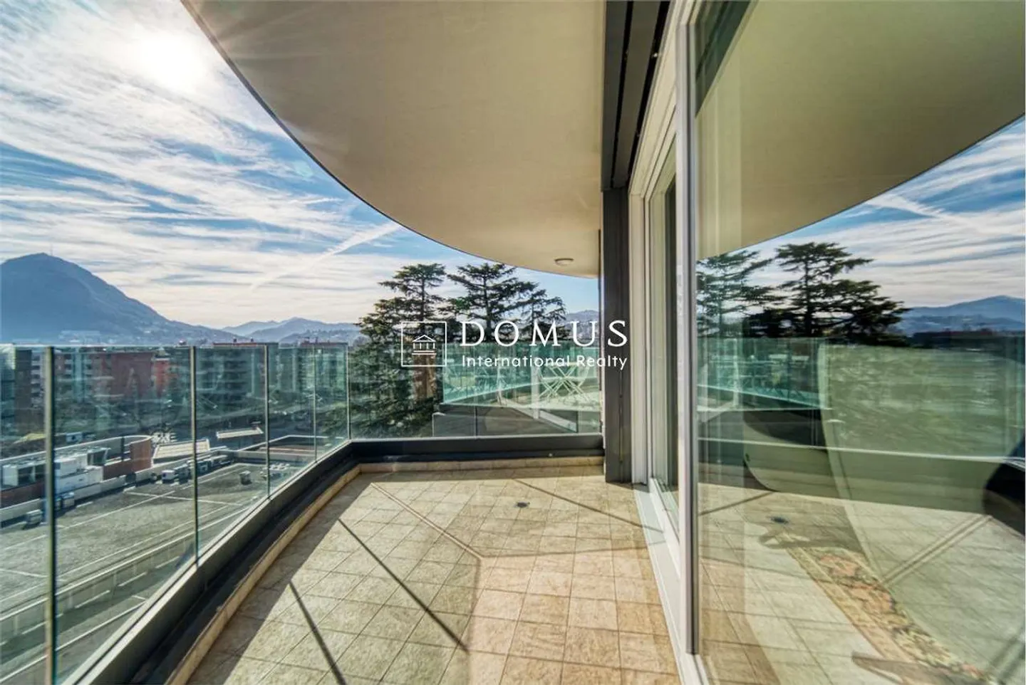 Exclusive penthouse with terrace and rooftop pool - Photo 10 of 13