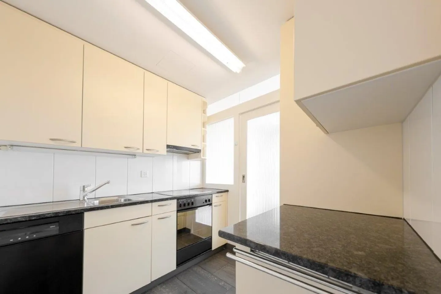Appartement confortable dans un emplacement central - Photo 2 sur 5