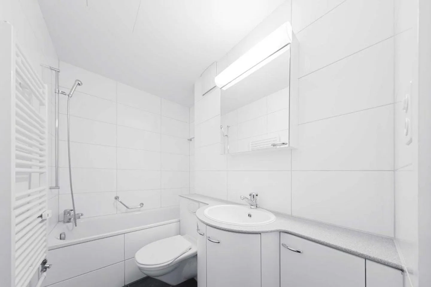 Appartement confortable dans un emplacement central - Photo 3 sur 5
