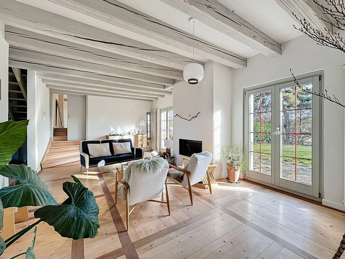 Charmante Villa in der Natur - Foto 4 von 13