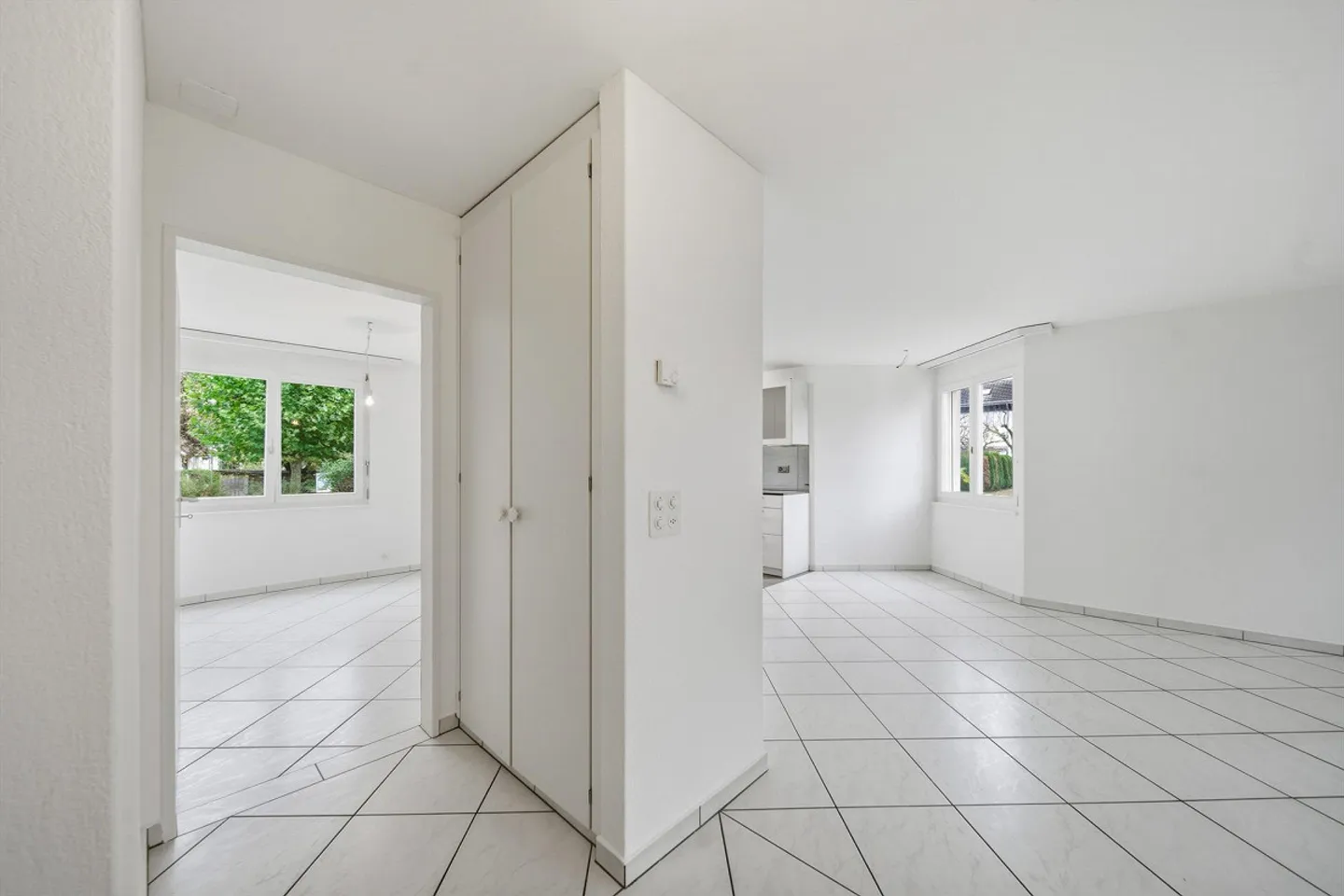 VIVERE NEL VERDE CON VISTA SUL PAESAGGIO MONTANO - Foto 6 di 9