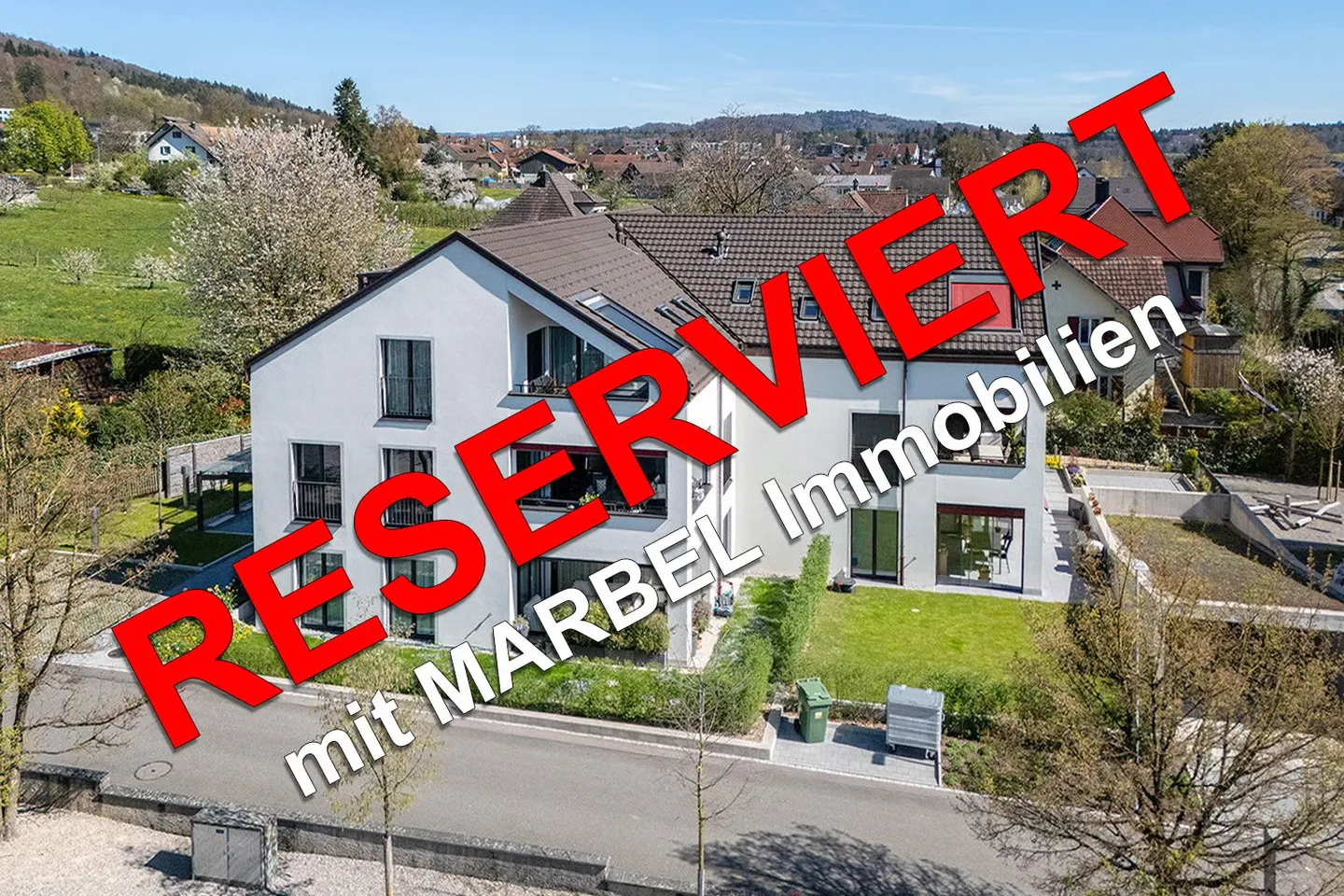 Appartement de jardin exclusif de 4,5 pièces en excellent état - Photo 1 sur 14