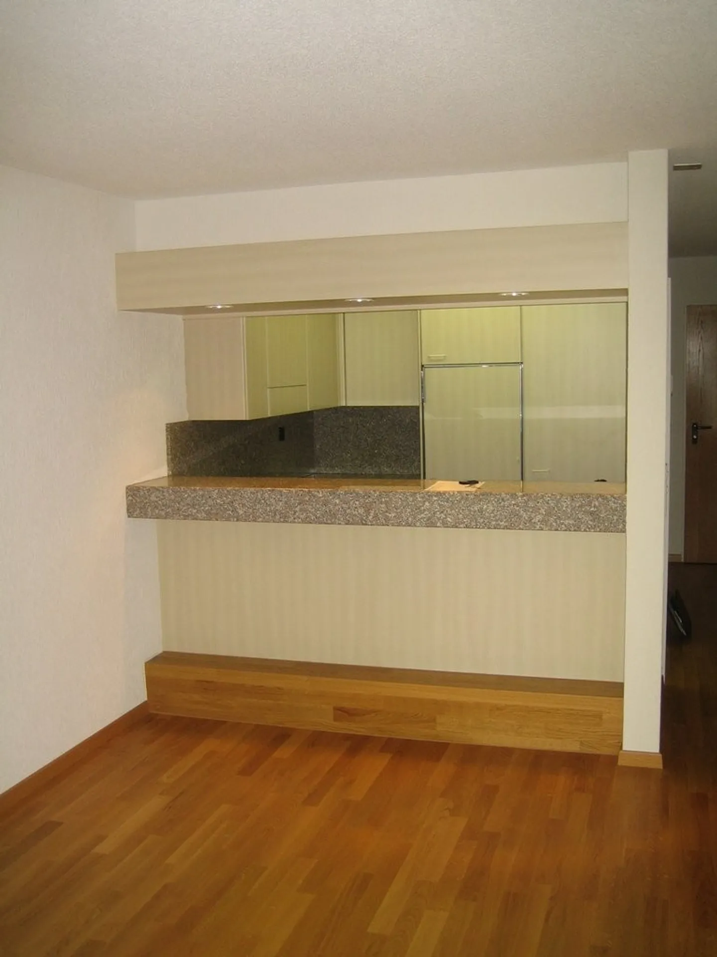 Charmant appartement 2.5 pièces - Photo 5 sur 7