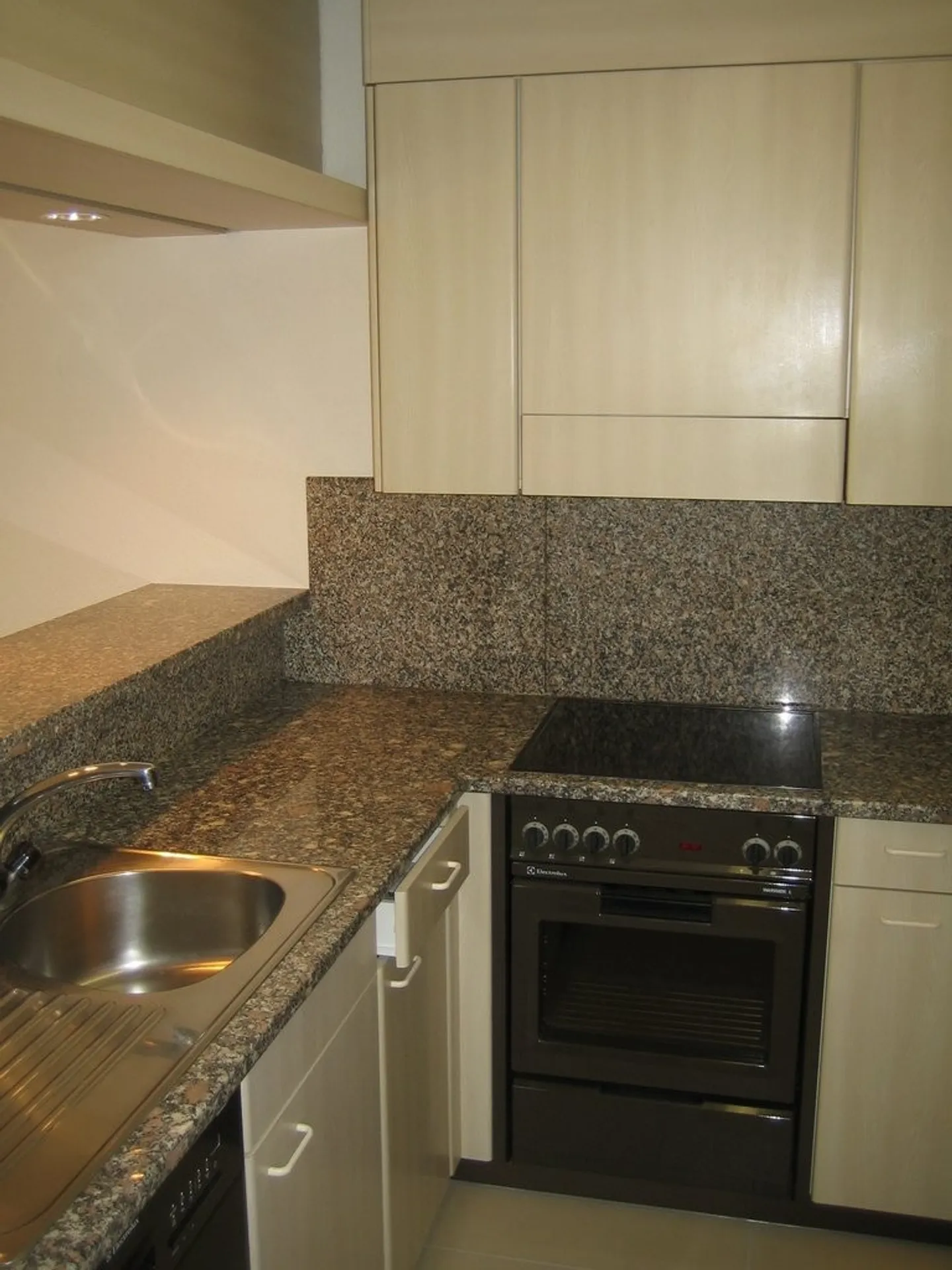 Charmant appartement 2.5 pièces - Photo 6 sur 7