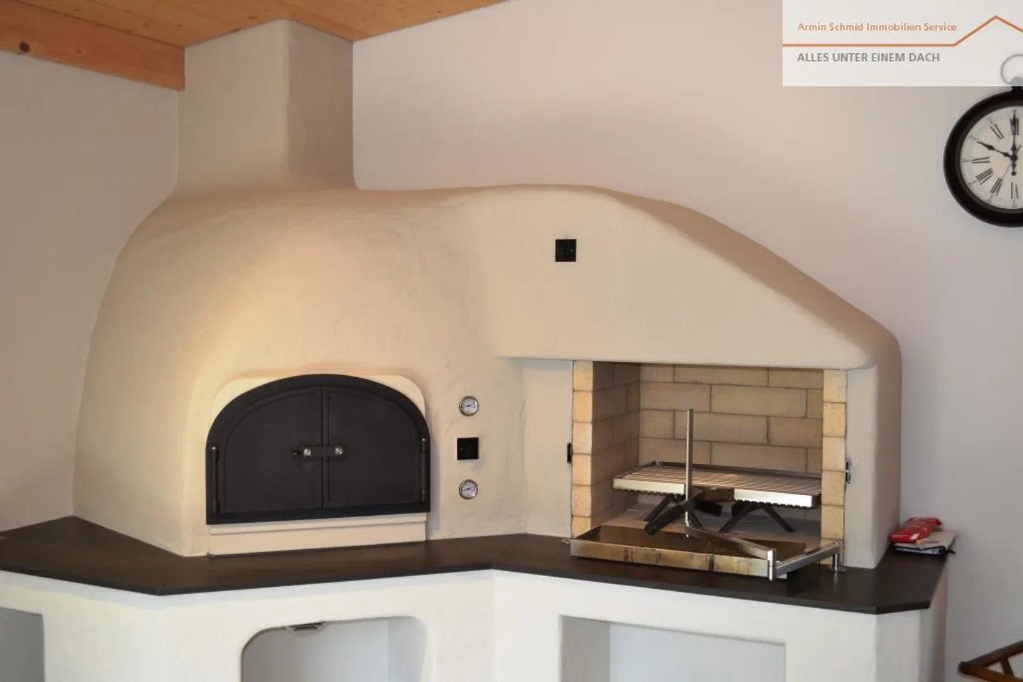 Event room with top kitchen - Photo 5 of 12