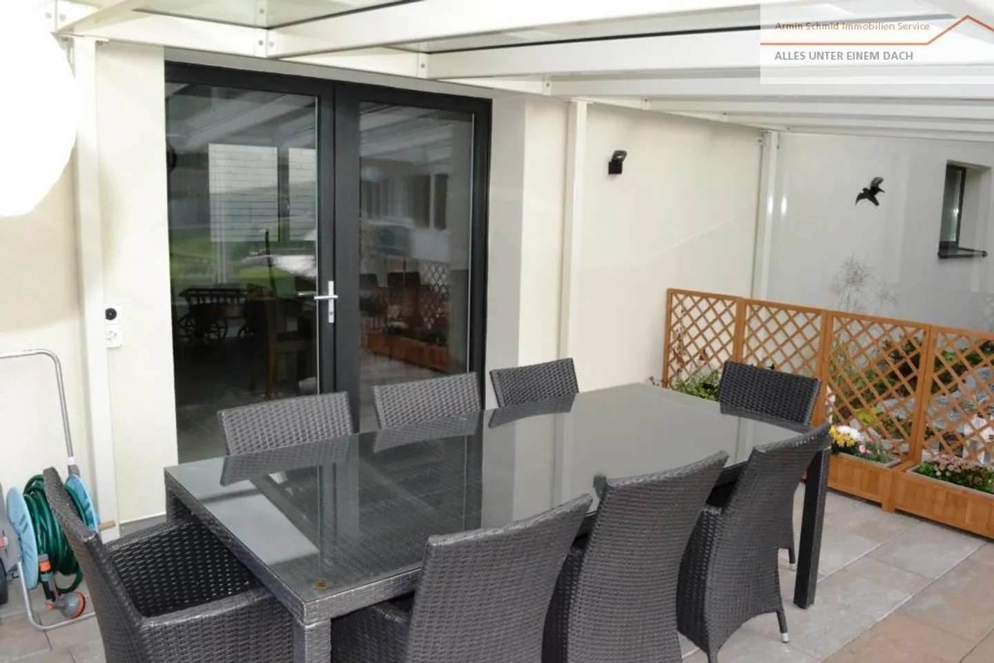 Event room with top kitchen - Photo 11 of 12