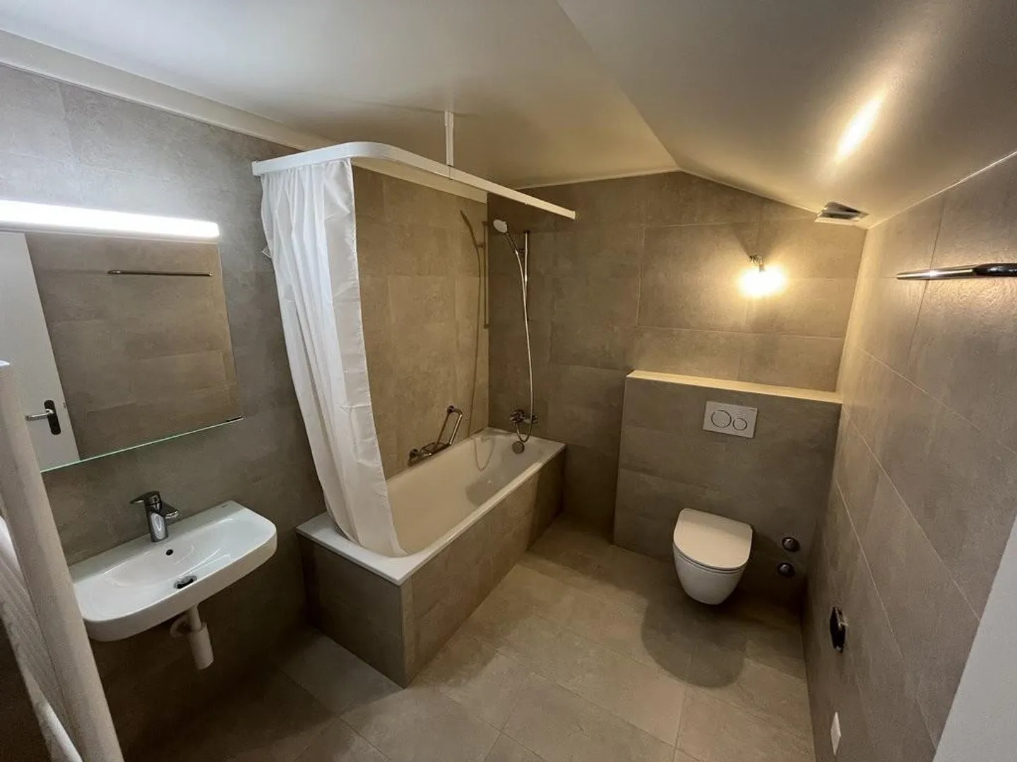 Zu ergreifen! Wunderschönes Loft im Zentrum von Martigny! Sonderangebot - Foto 5 von 5