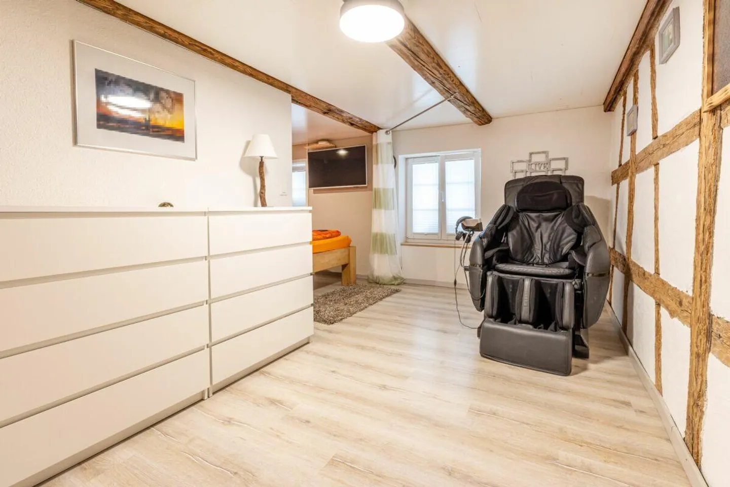 Stylish Home with Spa Retreat - Photo 25 of 30