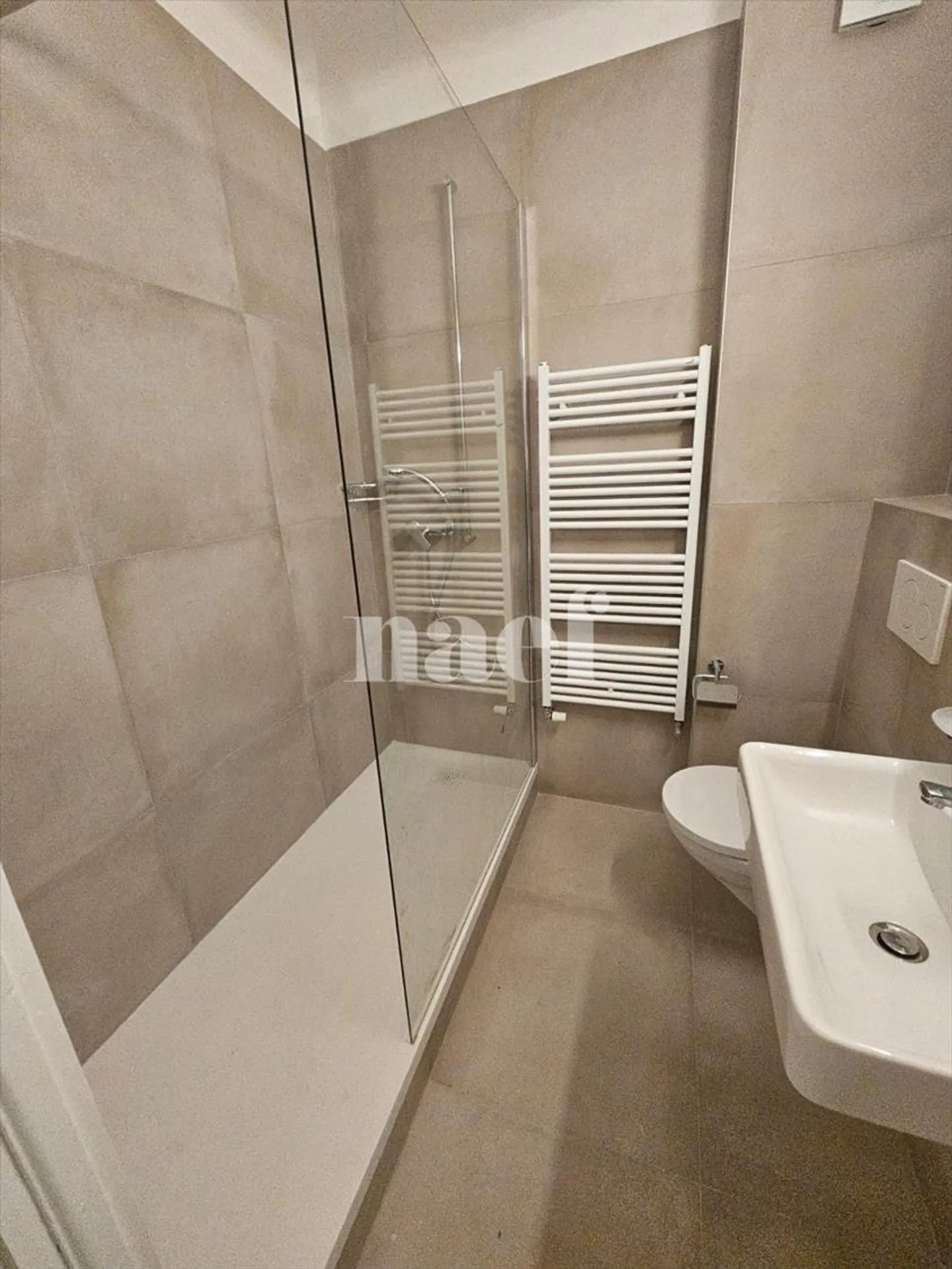 Appartement 2.5 pièces - Photo 2 sur 4