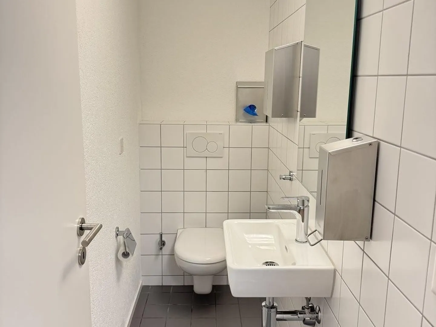 Espace de pratique ou de bureau à Länggasse - accessible aux fauteuils roulants et central ! - Photo 7 sur 7