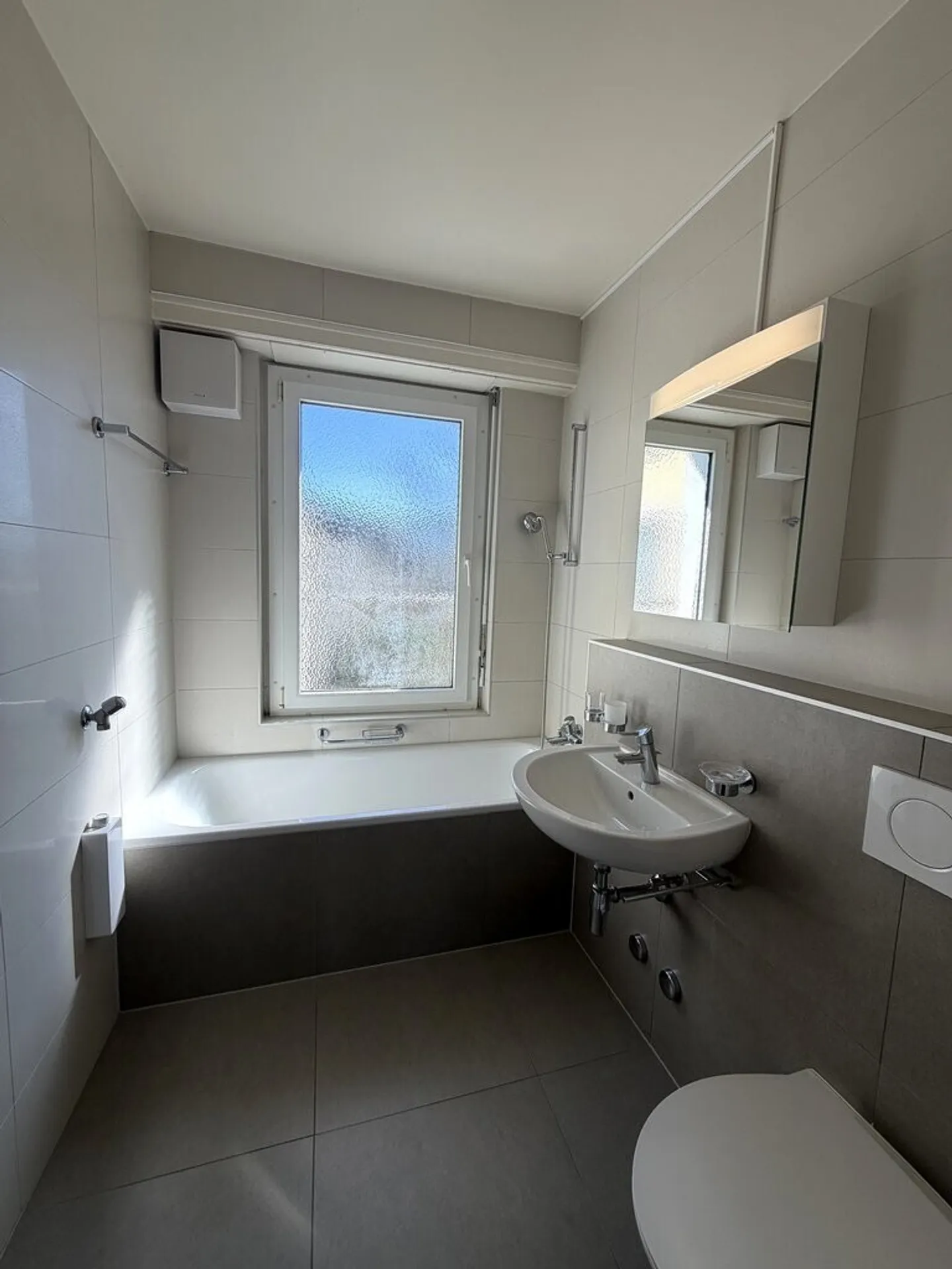 3-room apartment with a view - Train station area - Photo 5 of 7