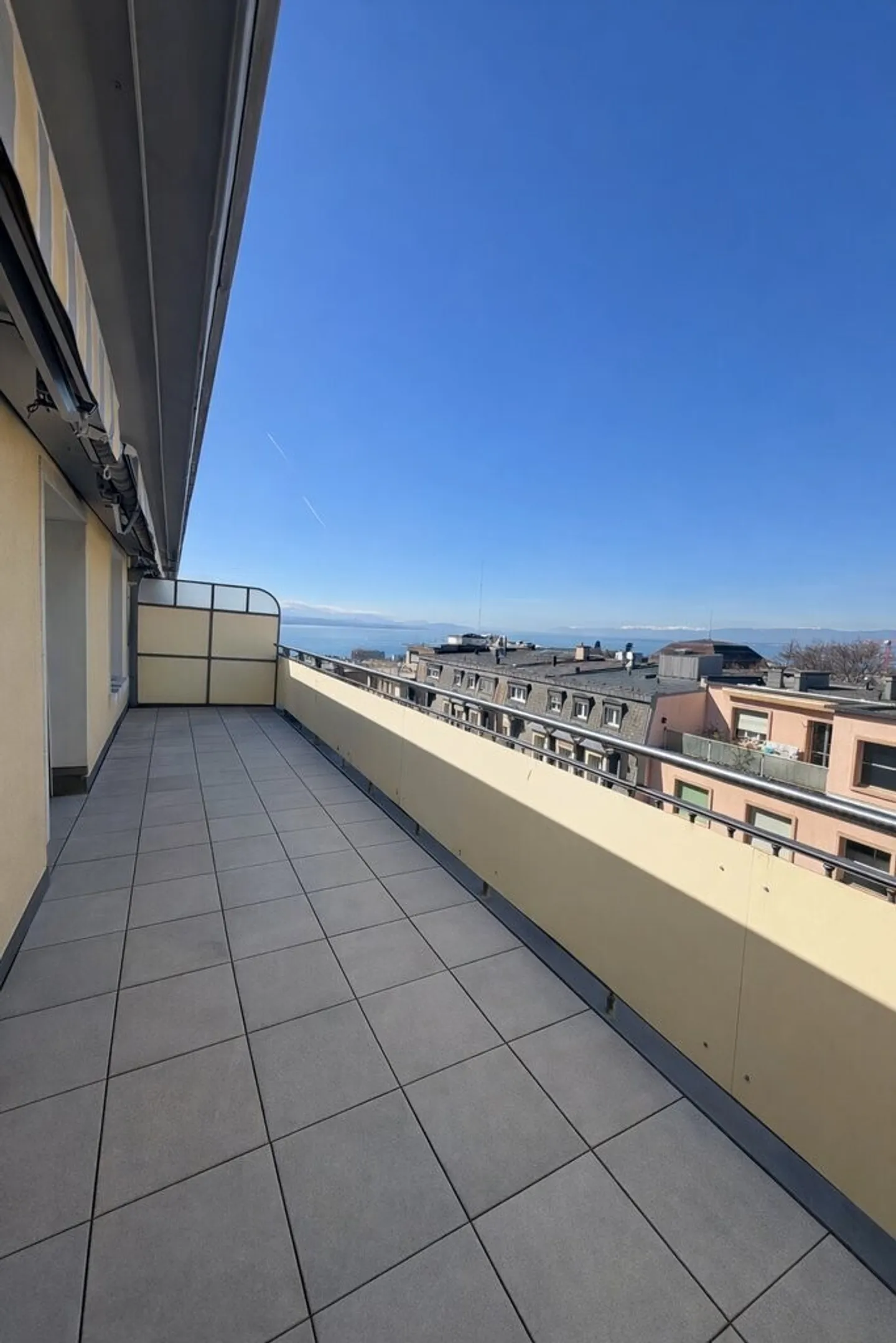 3-room apartment with a view - Train station area - Photo 7 of 7