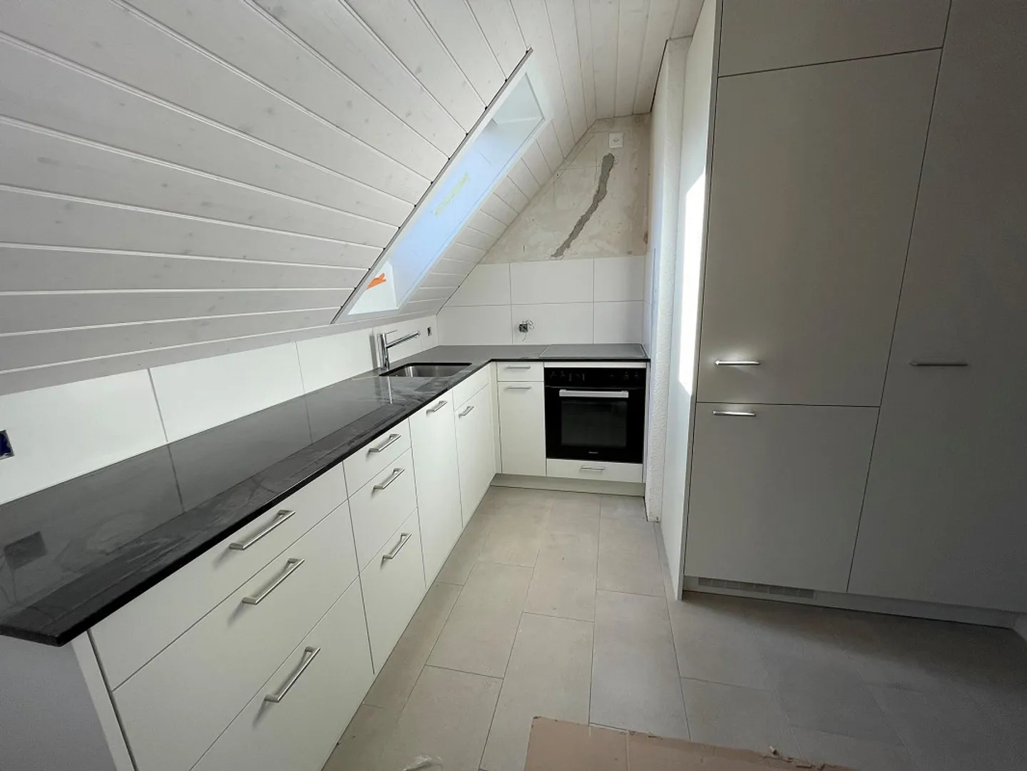Newly renovated maisonette apartment - Photo 5 of 9