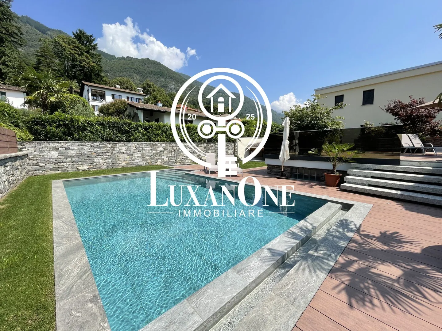 Duplex esclusivo di 3,5 stanze con vista lago - Foto 4 di 9