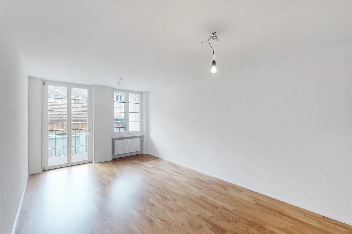 Centrale e vicino al confine tedesco! - Foto 2 di 9