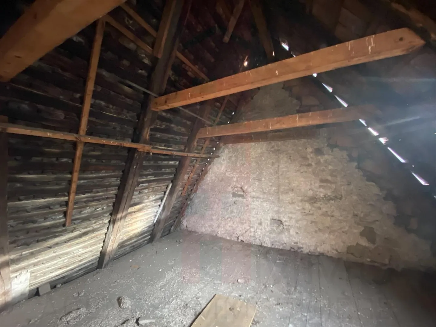 Mixed-use building for sale - Photo 5 of 6