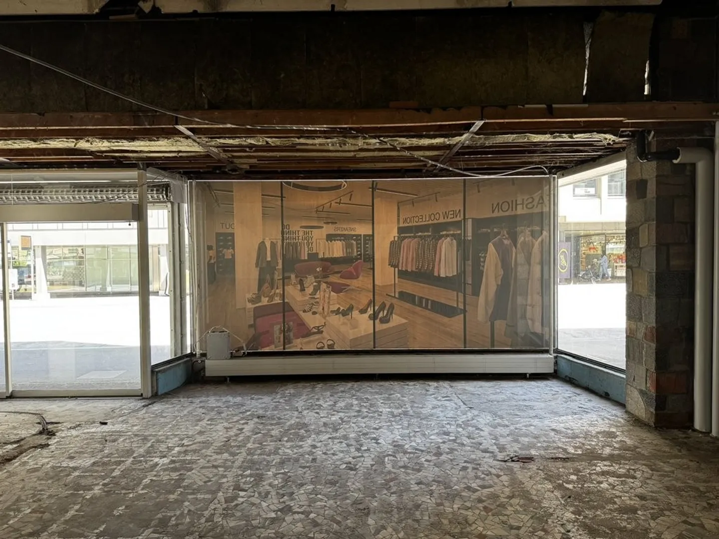 Commercial space in prime location in Olten - first rent free! - Photo 6 of 11