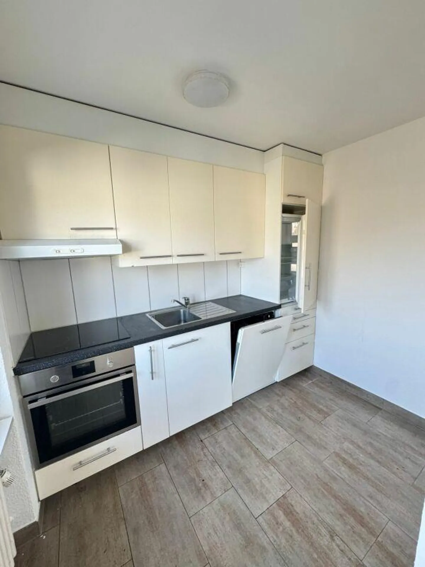 Apartment with 85 m2 large terrace - Photo 2 of 10