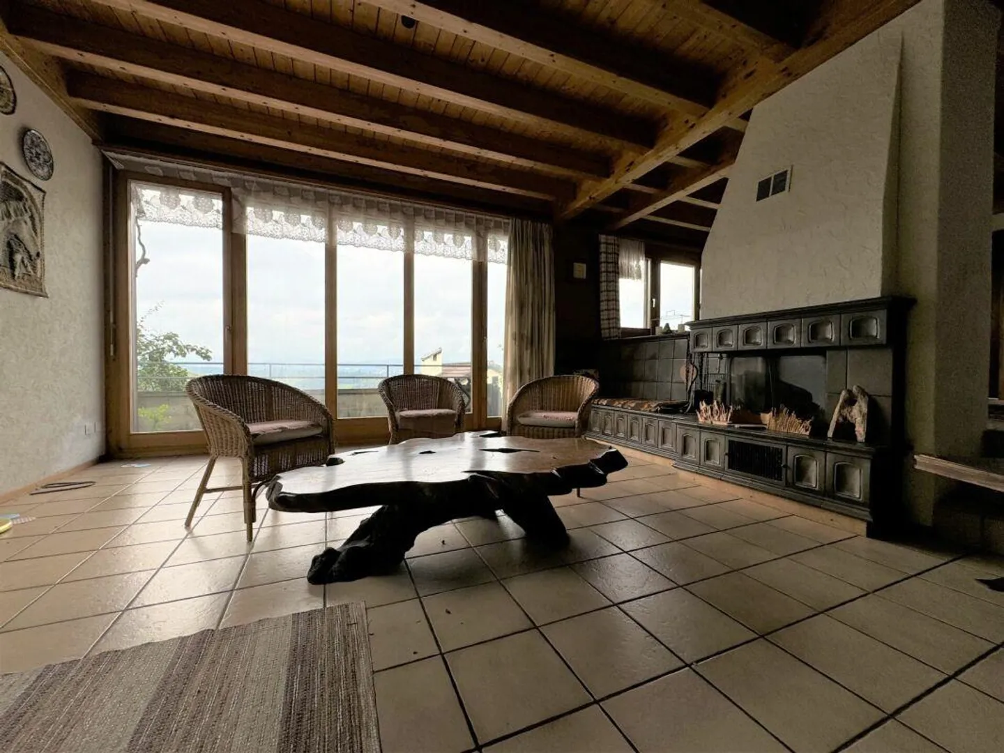 Casa unifamiliare in posizione da sogno con potenziale - Foto 5 di 16