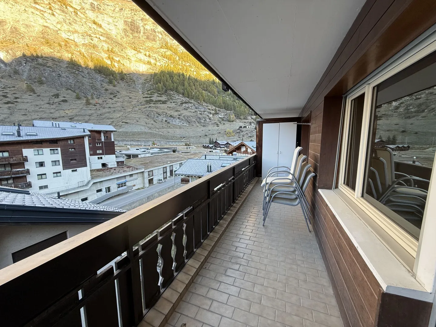 Charming Holiday Apartment with Matterhorn View - Second Residence - Photo 11 of 12