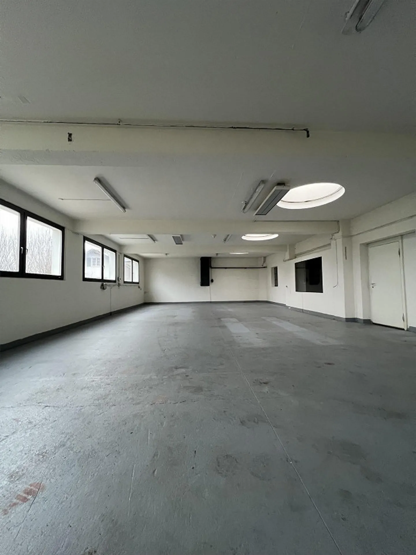 Magazzini / Officina / Garage - Foto 9 di 12