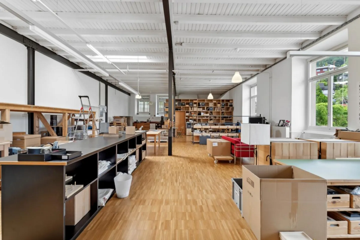 Bright Commercial Space in Kriens - Photo 7 of 10