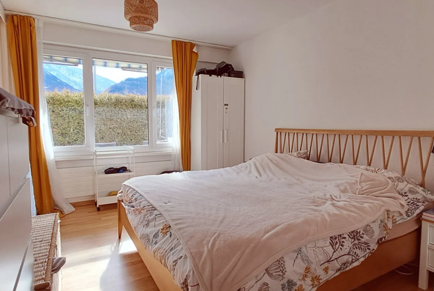 SIERRE - Incantevole appartamento di 2,5 locali con terrazza soleggiata - Foto 2 di 7